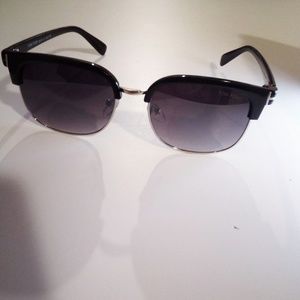 Tom Ford Sunglasses /Italy/Unisex